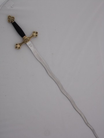 ESPADA MASÓNICA FLAMÍGERA CORDÓN NEGRO